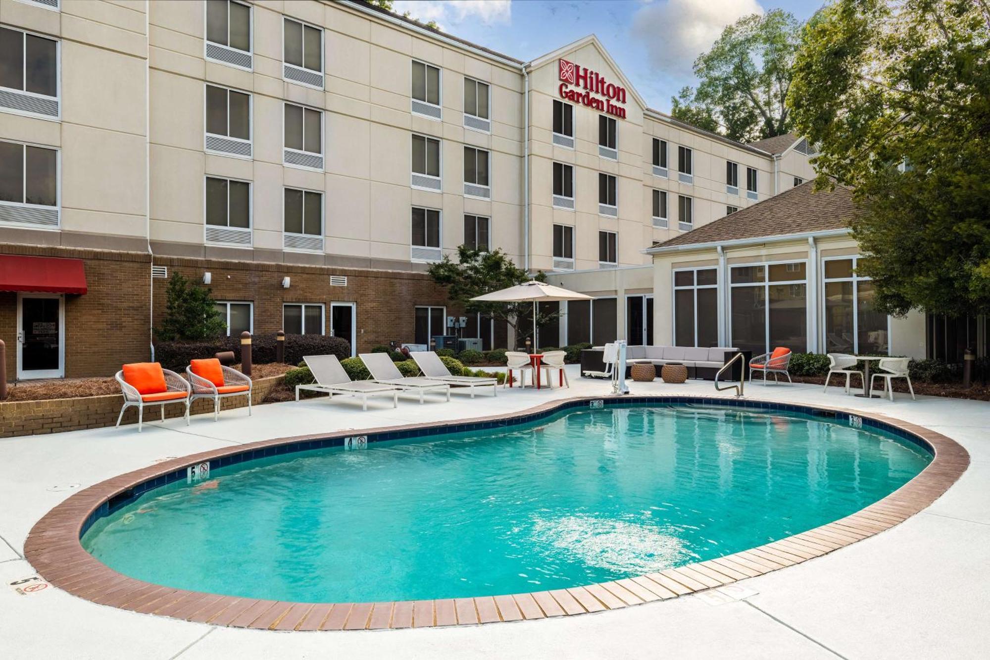 Hilton Garden Inn Montgomery East Exterior photo