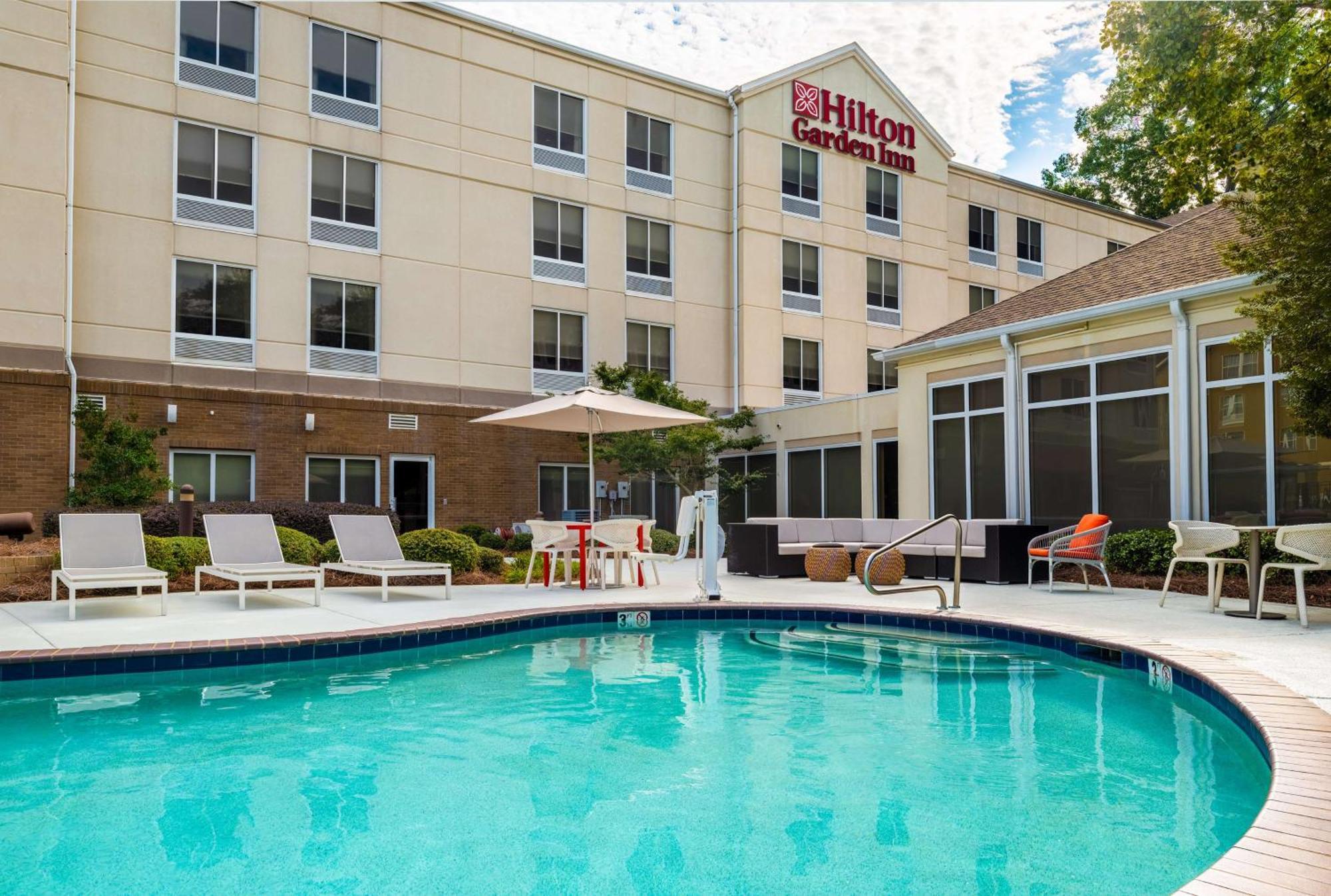 Hilton Garden Inn Montgomery East Exterior photo