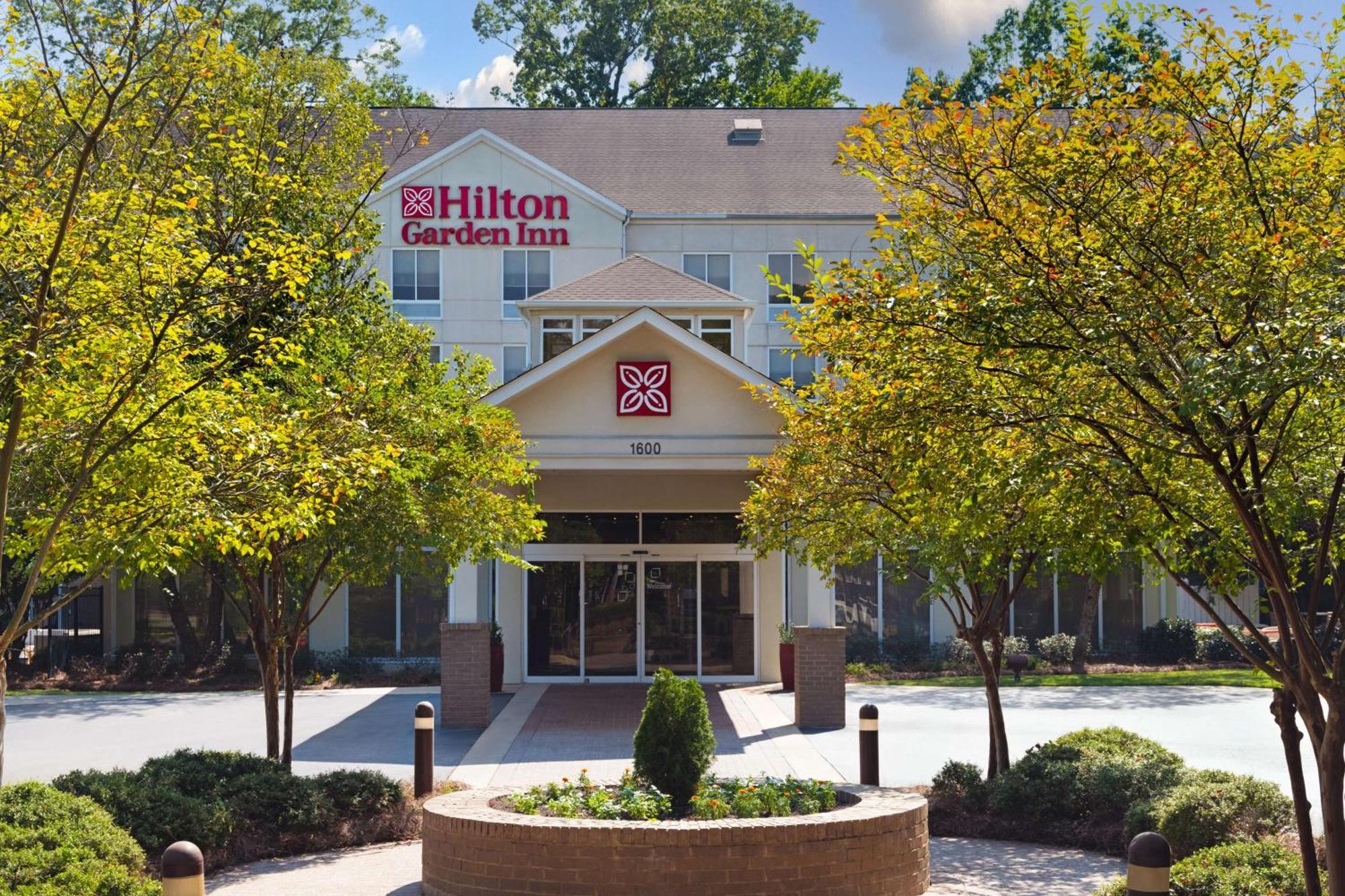 Hilton Garden Inn Montgomery East Exterior photo